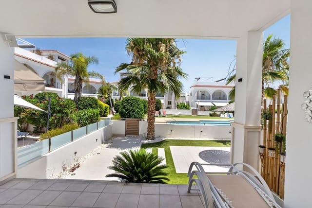 2 soveværelse Lejlighed til salg i Ciudad Quesada, Rojales med swimmingpool garage - € 324.900 (Ref: 10157544)
