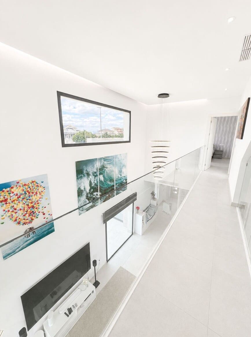 4 slaapkamer Villa te koop in Benijofar met zwembad garage - € 795.000 (Ref: 10158297)