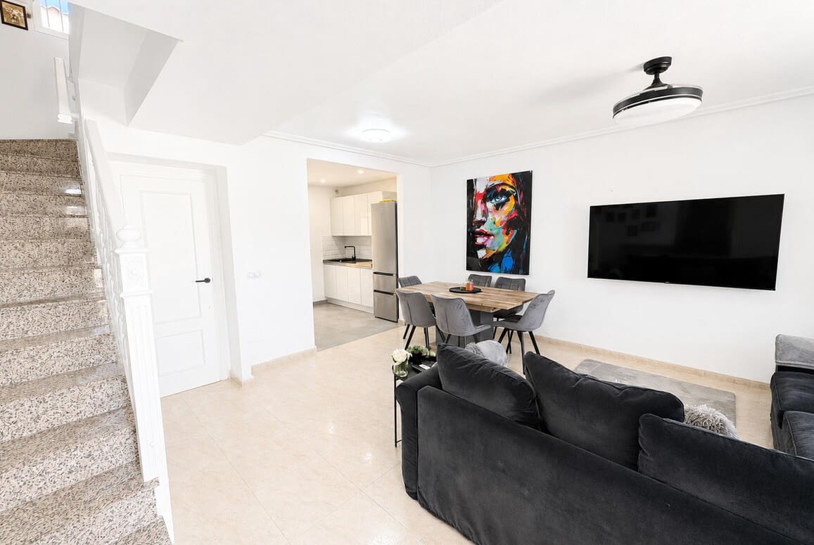 3 chambre Maison de Ville à vendre à Orihuela avec piscine - 229 995 € (Ref: 10158298)