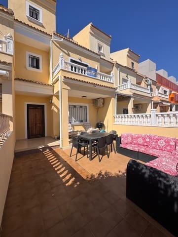 3 chambre Maison de Ville à vendre à Lomas de Campoamor - Las Ramblas, Orihuela avec piscine - 229 995 € (Ref: 10158298)
