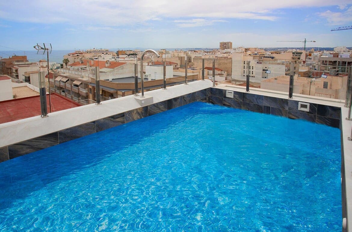 2 soverom Leilighet til salgs i Torrevieja med svømmebasseng - € 265 000 (Ref: 10158299)