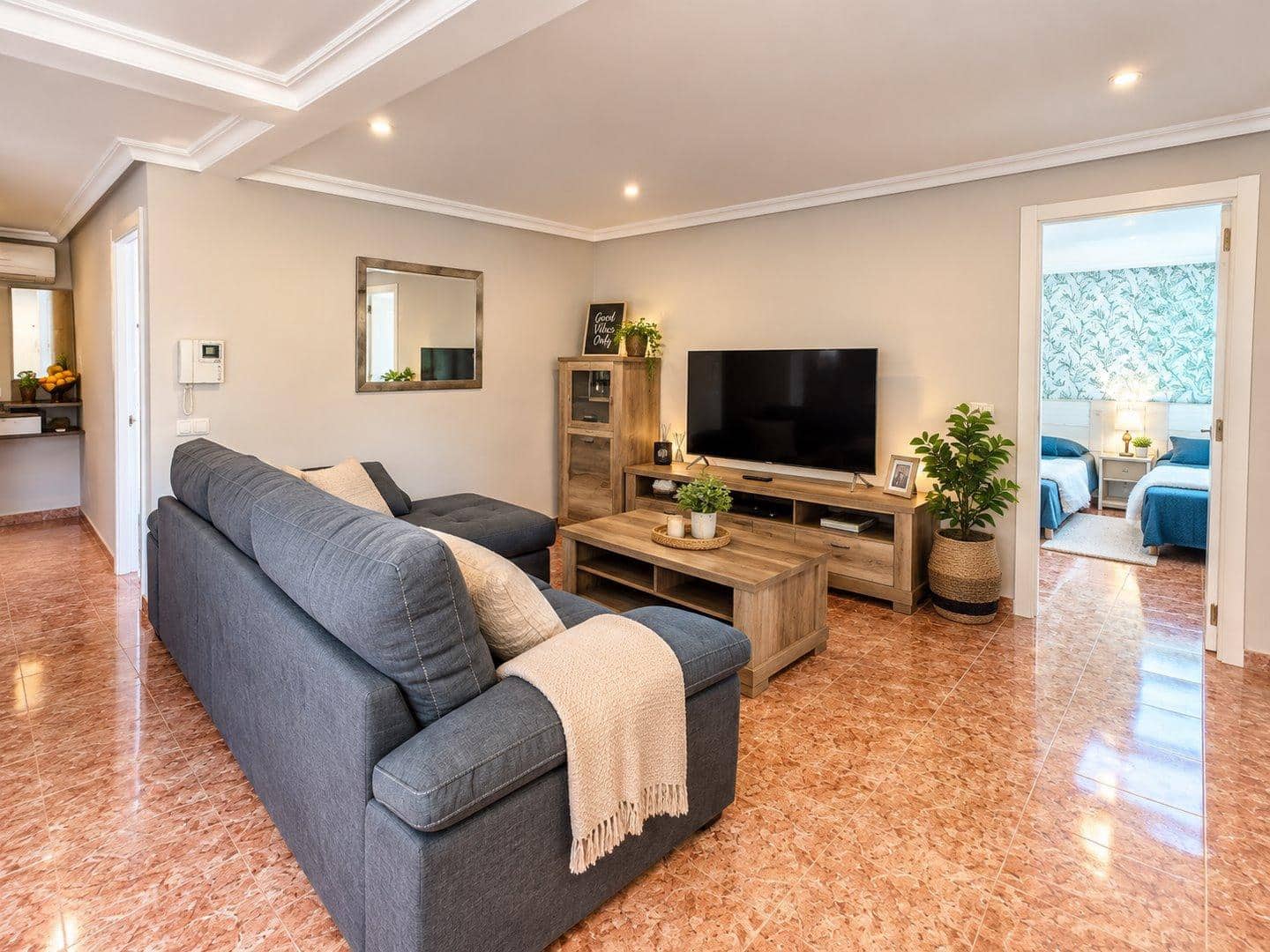 4 soveværelse Villa til salg i Benferri med swimmingpool garage - € 467.000 (Ref: 10158396)