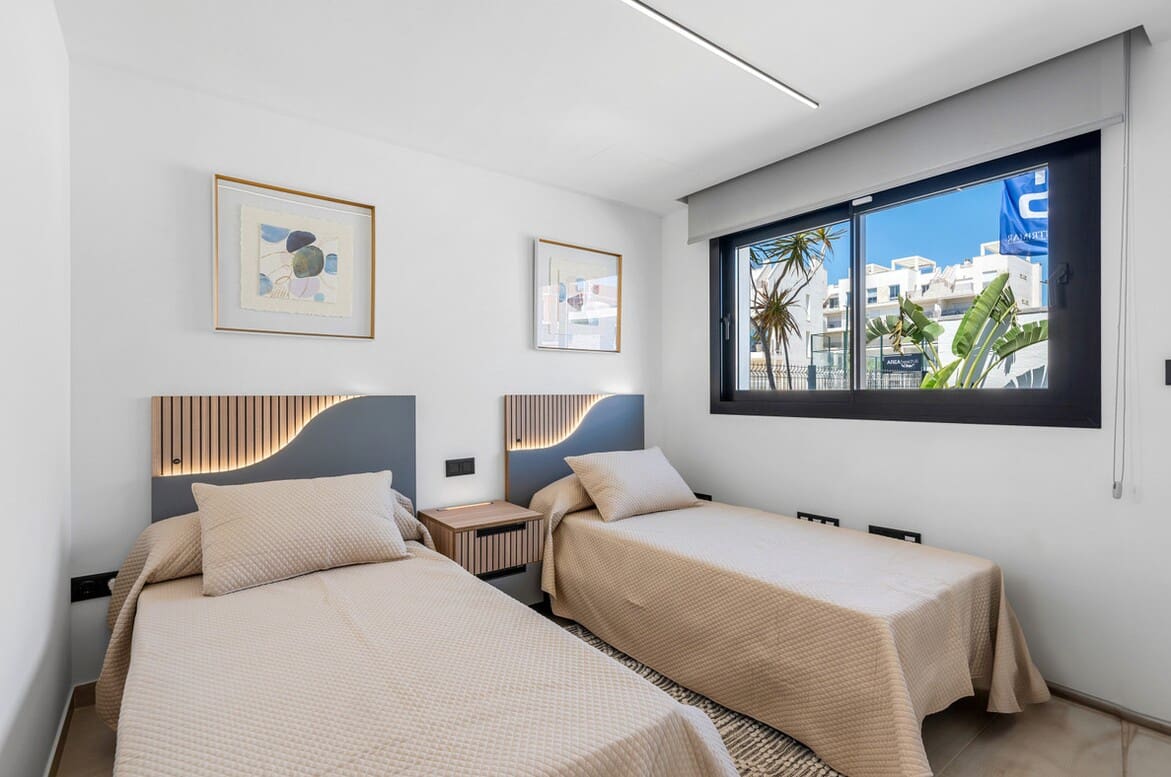 2 chambre Appartement à vendre à Guardamar del Segura avec piscine garage - 232 000 € (Ref: 10159236)