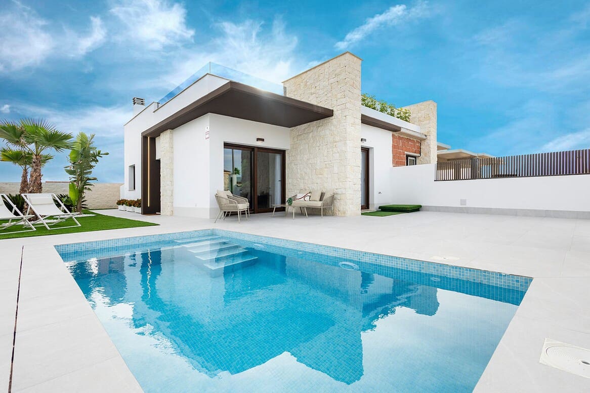 2 bedroom Villa for sale in Orihuela with pool garage - € 376,000 (Ref: 10159245)
