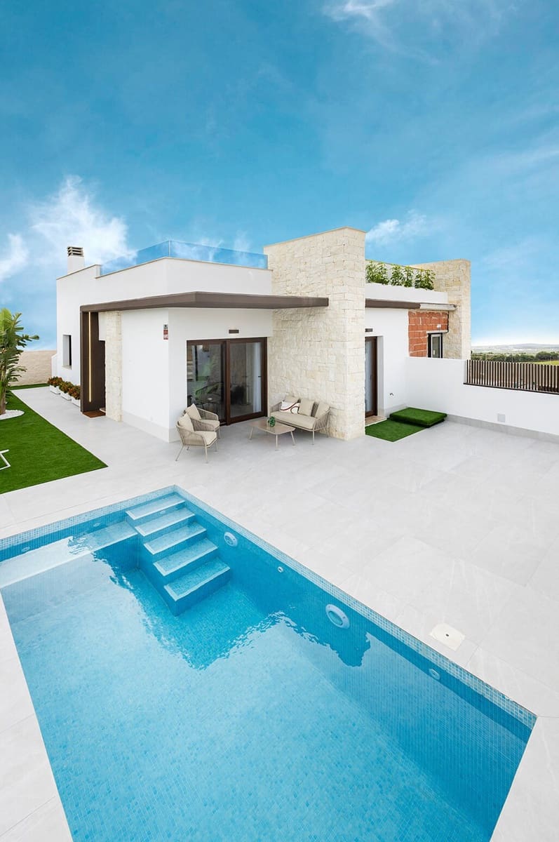 2 bedroom Villa for sale in Orihuela with pool garage - € 381,000 (Ref: 10159246)