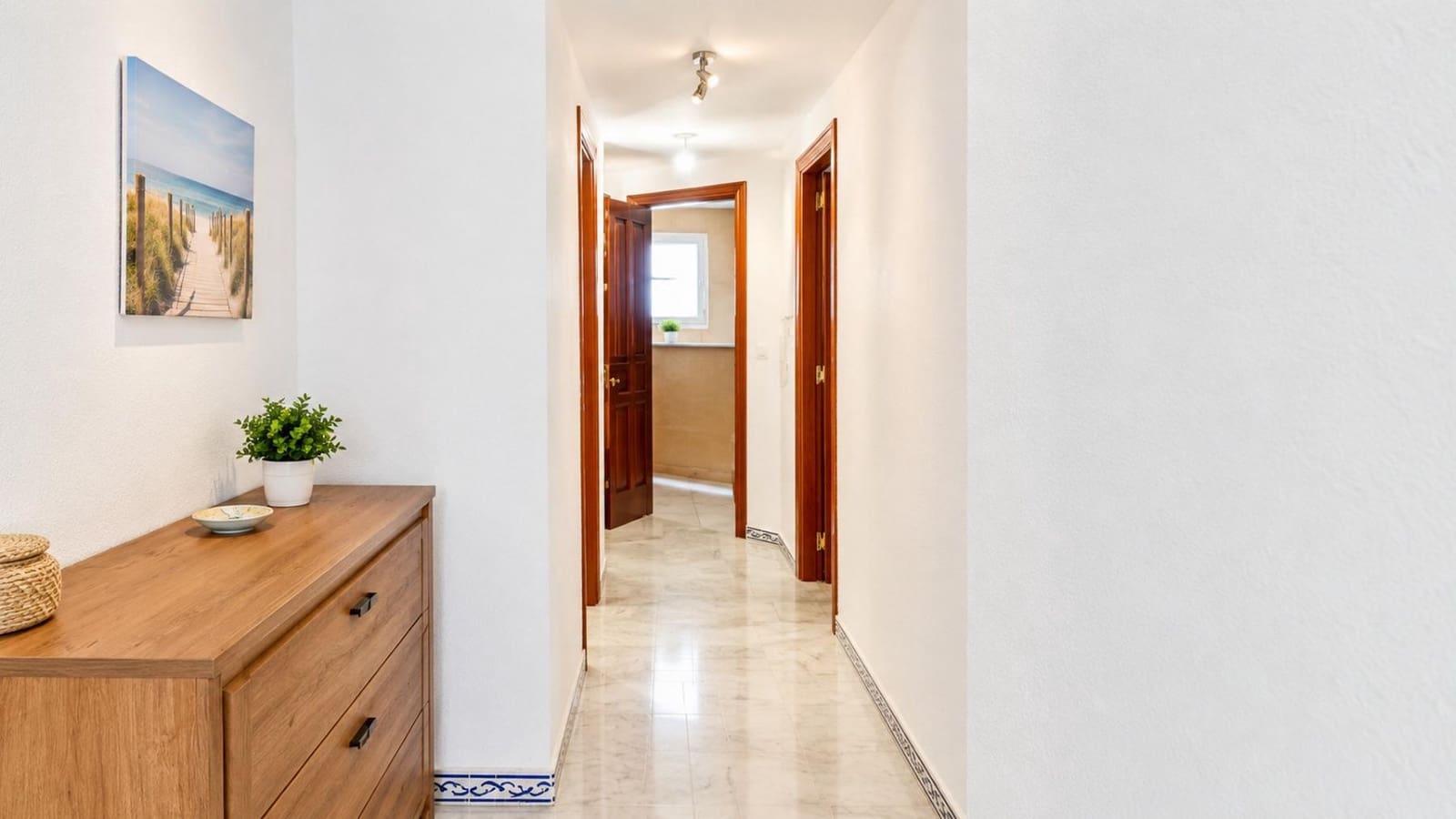2 quarto Apartamento de Praia para venda em Torrevieja com piscina garagem - 260 000 € (Ref: 10159266)