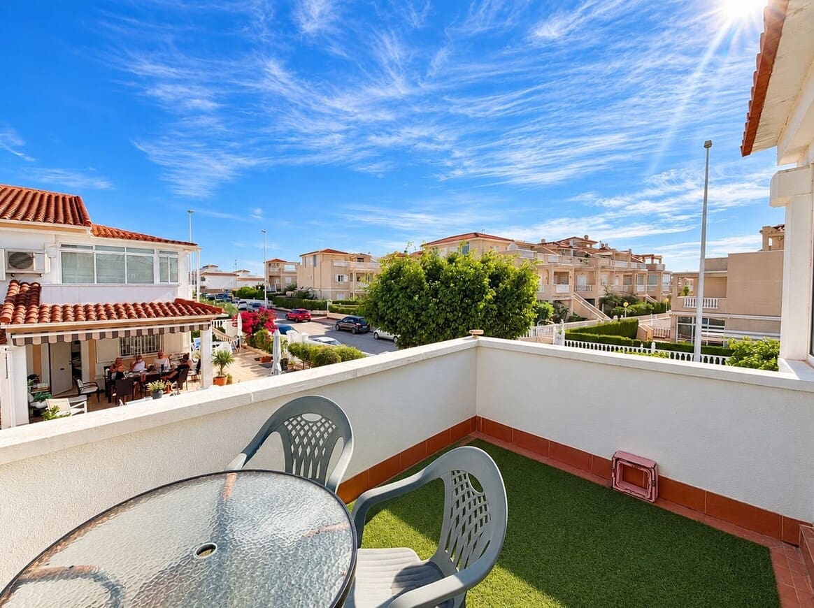 3 bedroom Villa for sale in Orihuela with pool - € 349,995 (Ref: 10159513)