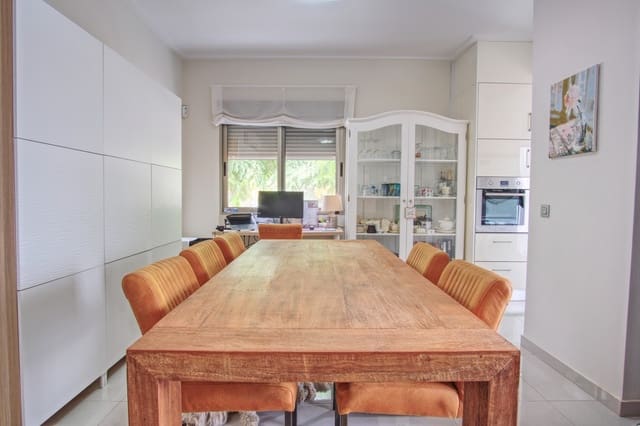 3 camera da letto Finca/Casa di Campagna in vendita in Dolores con piscina garage - 895.000 € (Rif: 10160461)