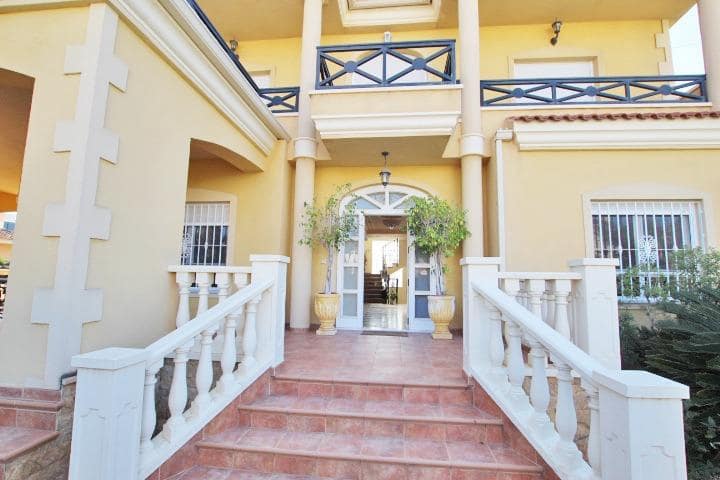 4 soverom Villa til salgs i Elche / Elx - € 760 000 (Ref: 10161175)