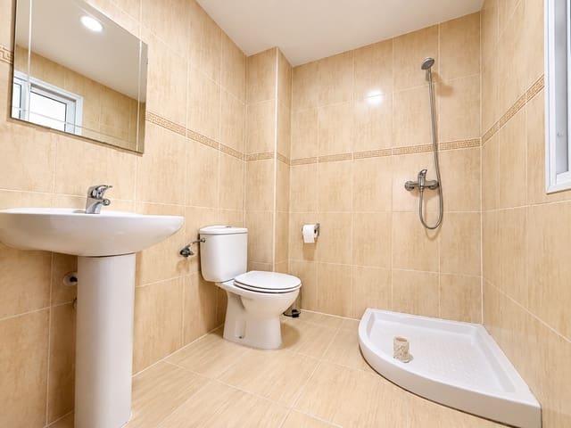 3 soverom Hus til salgs i Daya Nueva med garasje - € 180 000 (Ref: 10161177)