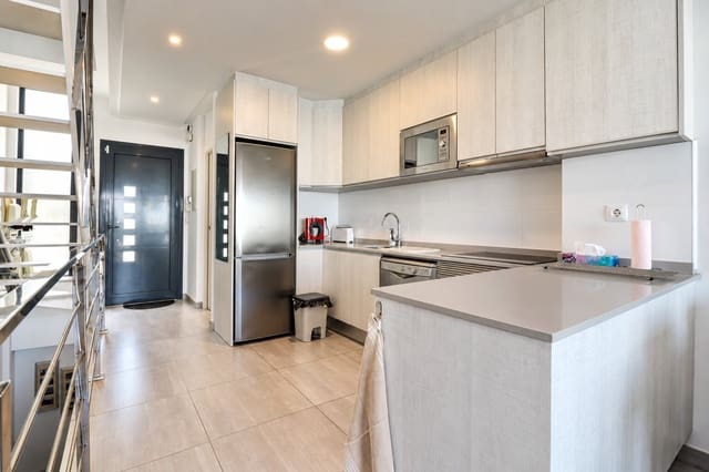 3 chambre Maison de Ville à vendre à Benijófar avec piscine garage - 295 000 € (Ref: 10162206)