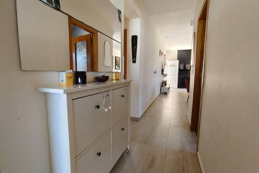 Chalet de 3 habitaciones en Torrevieja en venta con piscina garaje - 430.000 € (Ref: 10162208)