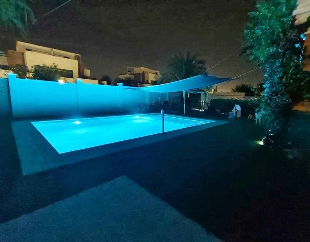 Chalet de 3 habitaciones en Torrevieja en venta con piscina garaje - 430.000 € (Ref: 10162208)