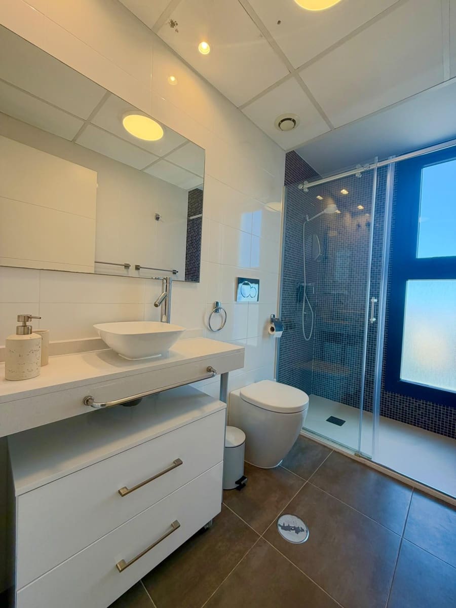 Apartamento Playa de 2 habitaciones en Punta Prima en venta con piscina - 509.990 € (Ref: 10162886)