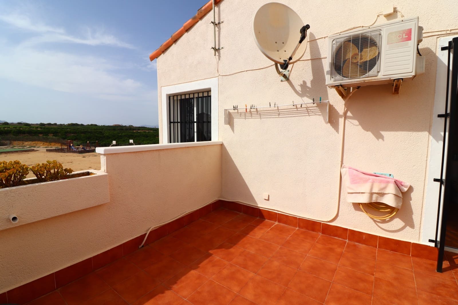 2 slaapkamer Halfvrijstaande villa te koop in Algorfa met zwembad garage - € 210.000 (Ref: 10163927)