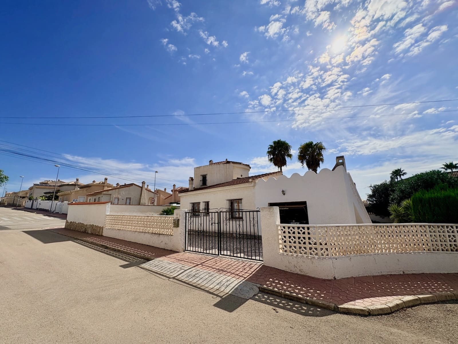 3 bedroom Villa for sale in Rojales with garage - € 320,000 (Ref: 10164791)