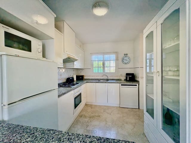 2 soveværelse Byhus til salg i Villamartin, Orihuela med swimmingpool - € 290.000 (Ref: 10166303)