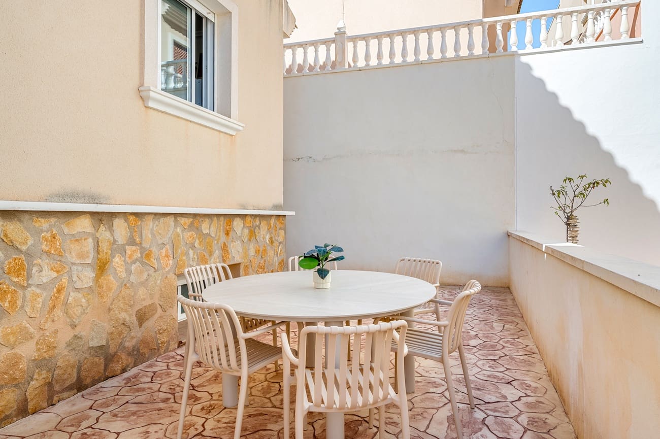 3 sovrum Hus till salu i San Miguel de Salinas med pool garage - 264 500 € (Ref: 10168371)