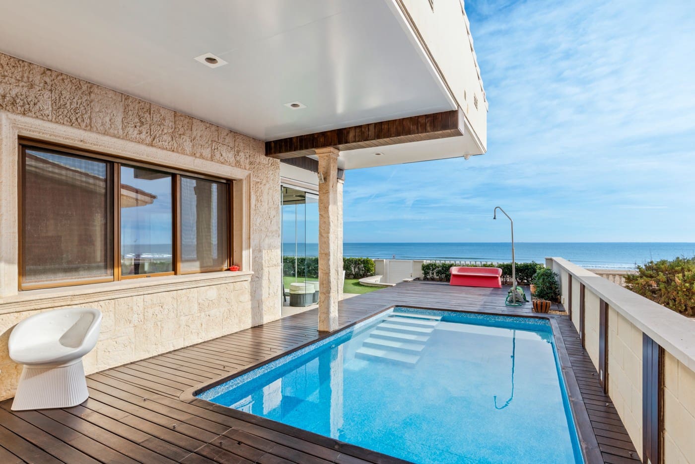 4 Zimmer Villa zu verkaufen in Guardamar del Segura mit Pool Garage - 1.750.000 € (Ref: 10168376)