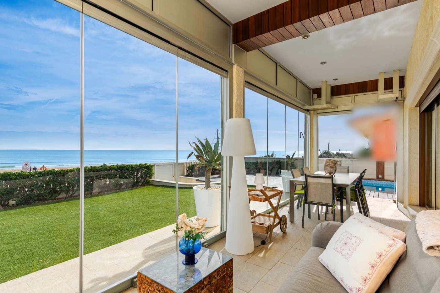 4 Zimmer Villa zu verkaufen in Guardamar del Segura mit Pool Garage - 1.750.000 € (Ref: 10168376)