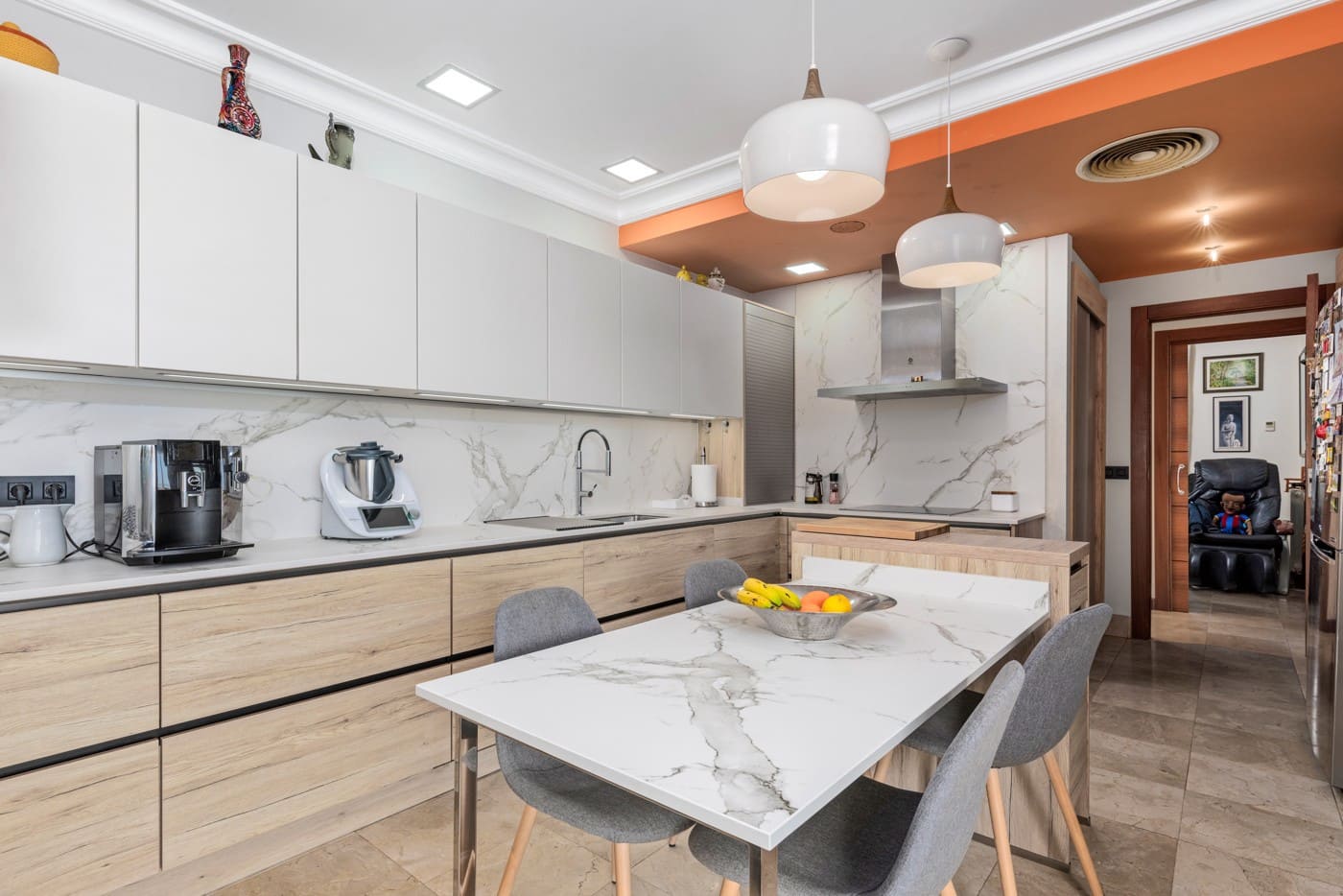 4 Zimmer Villa zu verkaufen in Guardamar del Segura mit Pool Garage - 1.750.000 € (Ref: 10168376)