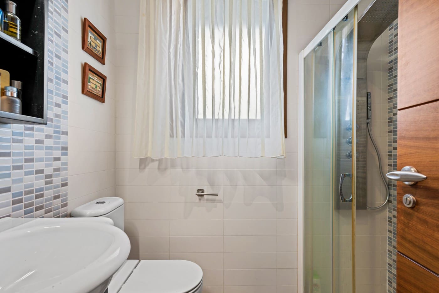 4 Zimmer Villa zu verkaufen in Guardamar del Segura mit Pool Garage - 1.750.000 € (Ref: 10168376)