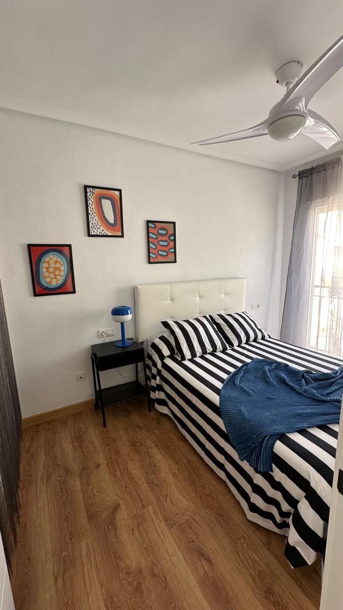 3 soverom Villa til salgs i Torrevieja med svømmebasseng - € 274 990 (Ref: 10168377)