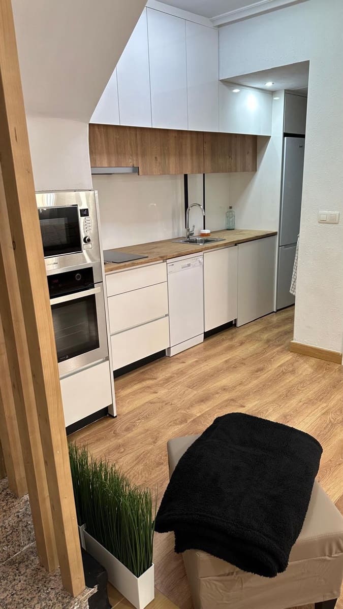 3 soverom Villa til salgs i Torrevieja med svømmebasseng - € 274 990 (Ref: 10168377)