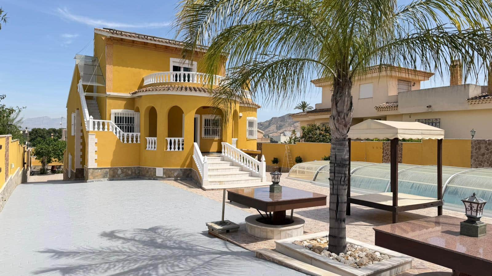 5 chambre Villa/Maison à vendre à Orihuela avec piscine garage - 480 000 € (Ref: 10168382)
