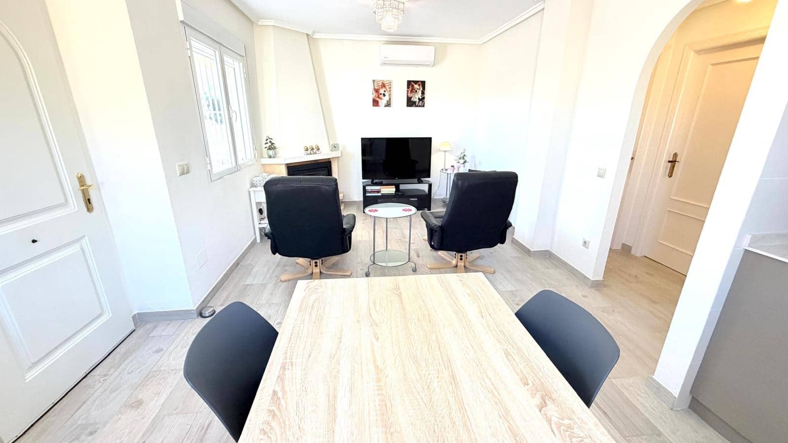 3 soveværelse Semi-Rækkehus til salg i Rojales med swimmingpool garage - € 289.000 (Ref: 10171188)