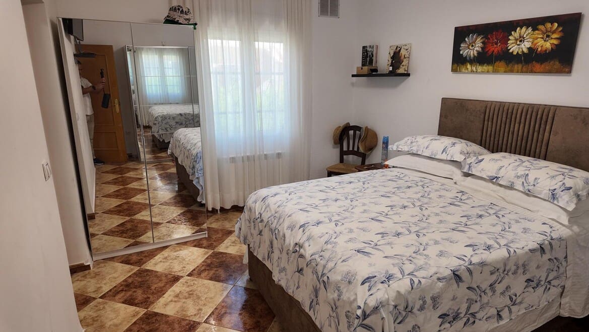 5 bedroom Villa for sale in San Miguel de Salinas with pool garage - € 750,000 (Ref: 10172485)