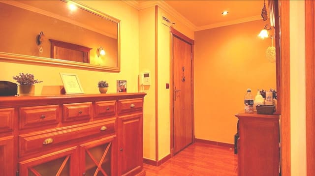 4 soverom Leilighet til salgs i Santa Pola - € 249 000 (Ref: 10172486)