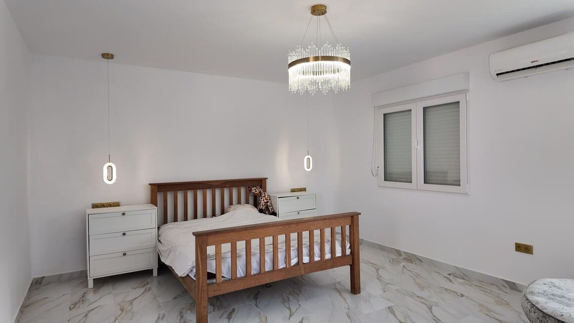 6 soveværelse Byhus til salg i Orihuela Costa med swimmingpool garage - € 695.000 (Ref: 10172487)