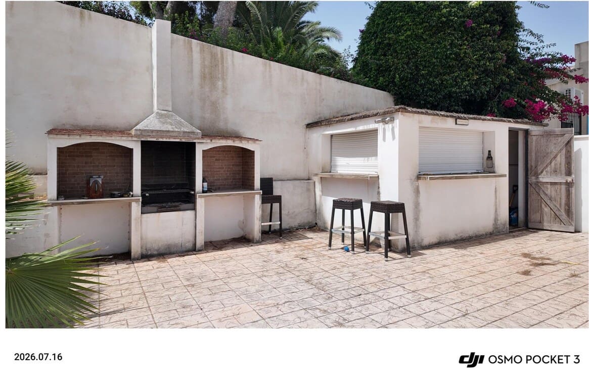 6 soveværelse Byhus til salg i Orihuela Costa med swimmingpool garage - € 695.000 (Ref: 10172487)
