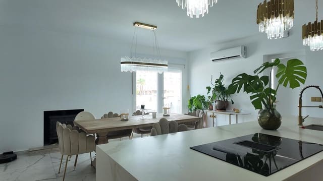 6 soverom Hus til salgs i Orihuela Costa, Orihuela med svømmebasseng garasje - € 695 000 (Ref: 10172487)