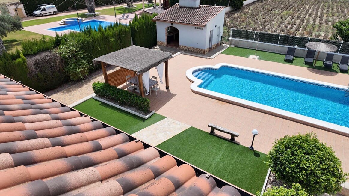 6 soveværelse Villa til salg i San Isidro med swimmingpool garage - € 720.000 (Ref: 10172488)