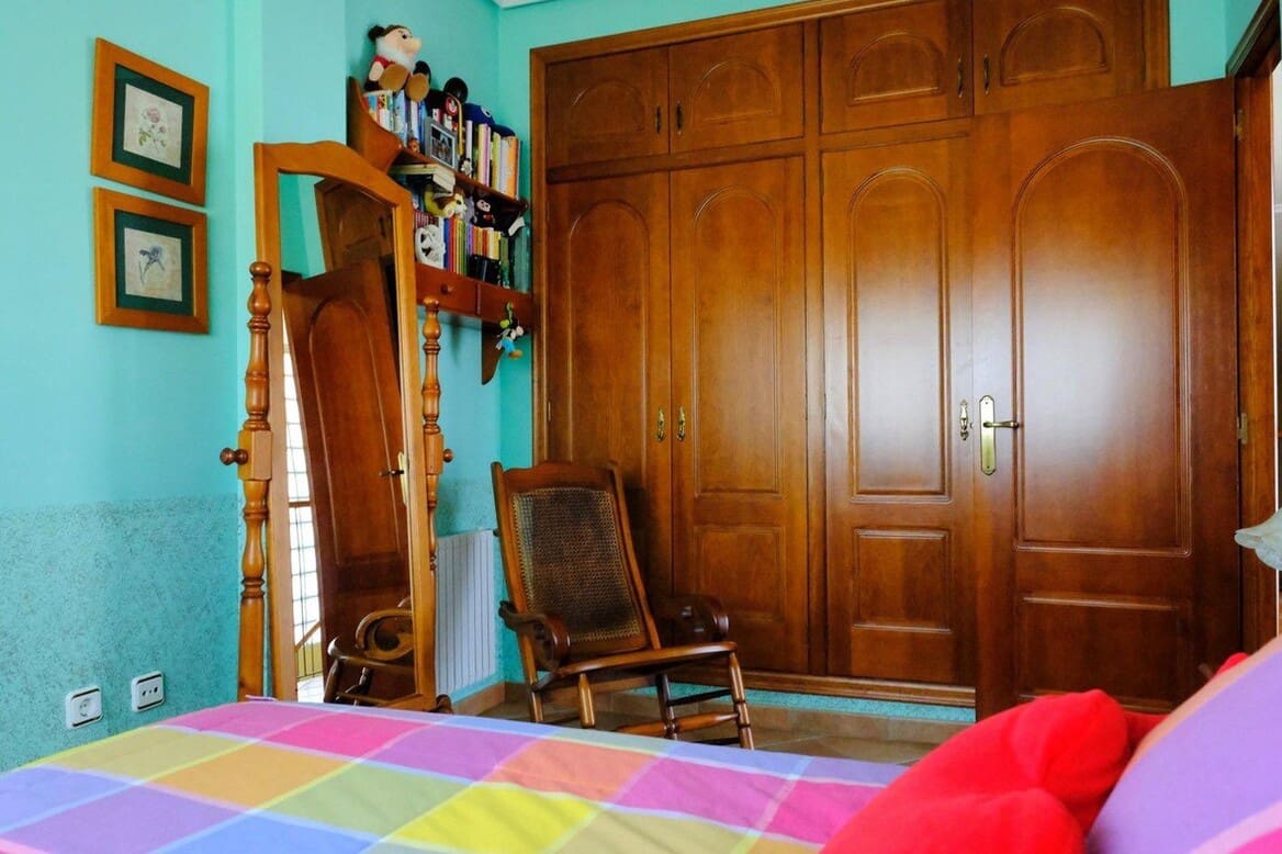 4 Zimmer Villa zu verkaufen in Orihuela mit Pool Garage - 650.000 € (Ref: 10172489)
