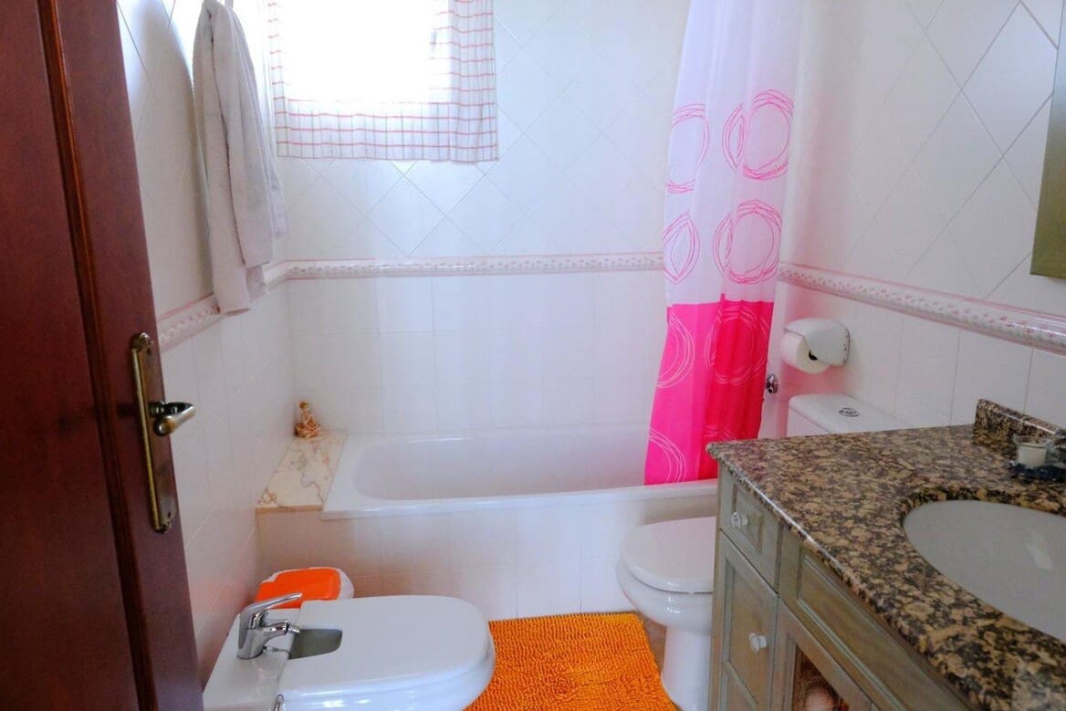 4 Zimmer Villa zu verkaufen in Orihuela mit Pool Garage - 650.000 € (Ref: 10172489)