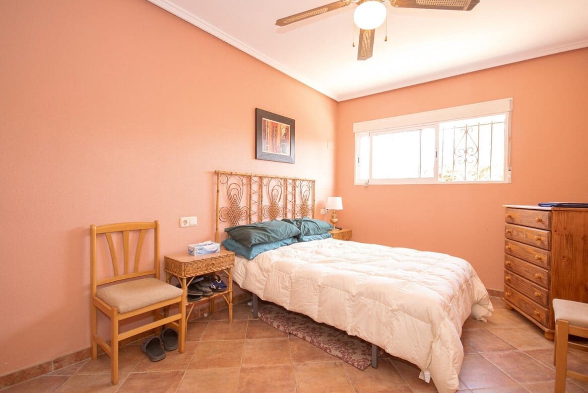 3 soveværelse Villa til salg i Torrevieja med swimmingpool garage - € 510.000 (Ref: 10172490)