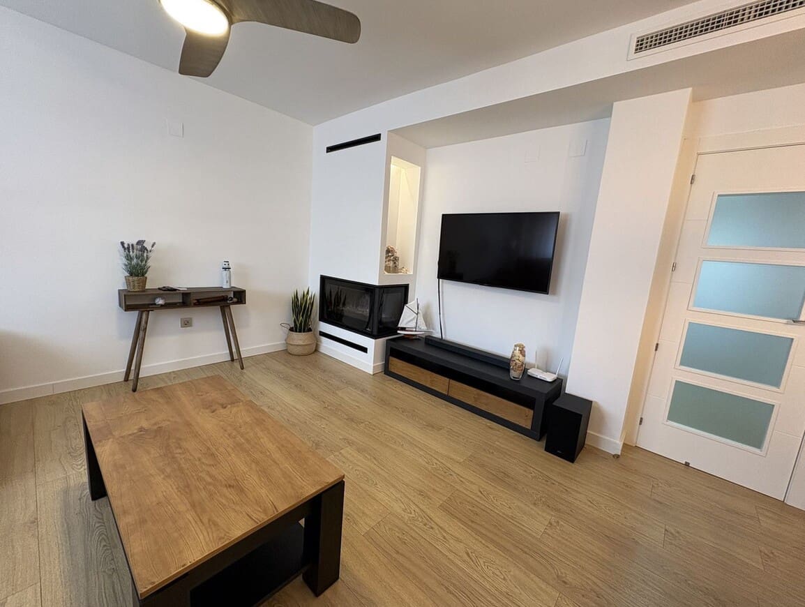 3 soverom Villa til salgs i Santa Pola med svømmebasseng garasje - € 410 000 (Ref: 10172491)