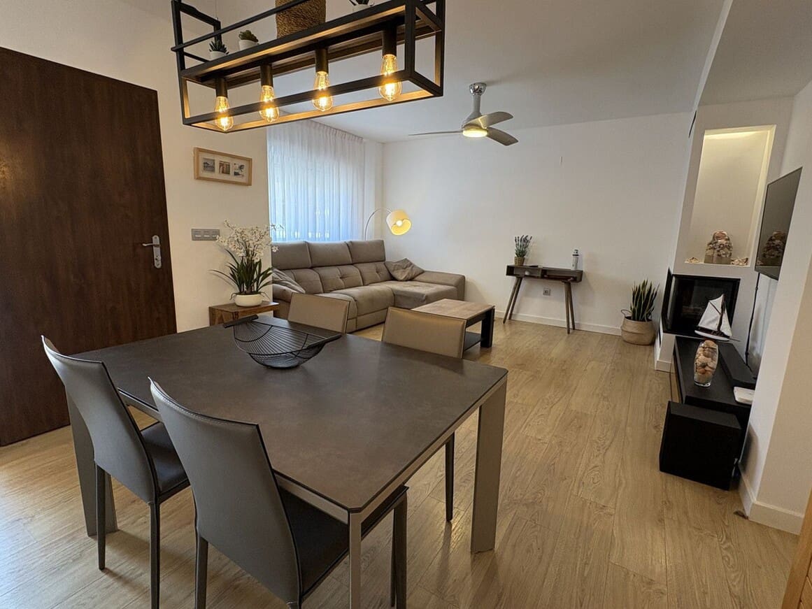 3 soverom Villa til salgs i Santa Pola med svømmebasseng garasje - € 410 000 (Ref: 10172491)
