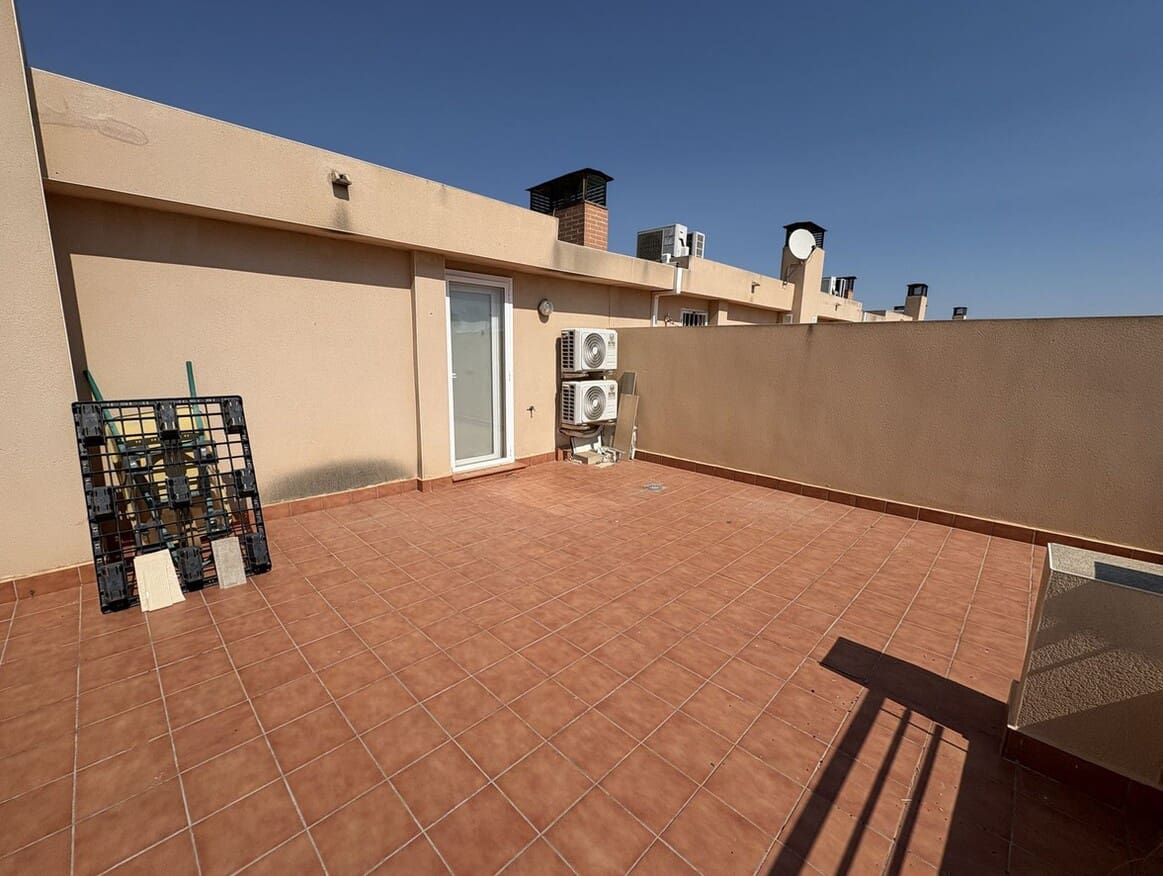 3 soverom Villa til salgs i Santa Pola med svømmebasseng garasje - € 410 000 (Ref: 10172491)