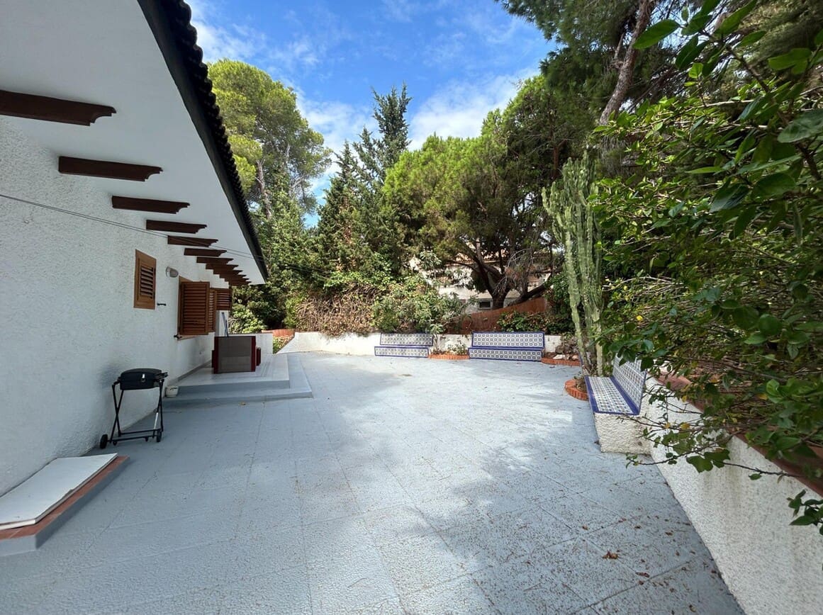 7 soveværelse Villa til salg i Campoamor med swimmingpool garage - € 1.300.000 (Ref: 10172493)
