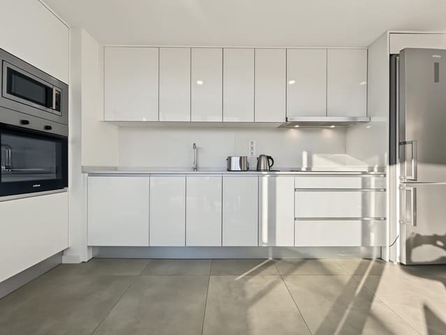 2 soverom Leilighet til salgs i Dehesa de Campoamor, Orihuela med svømmebasseng garasje - € 339 000 (Ref: 10172494)