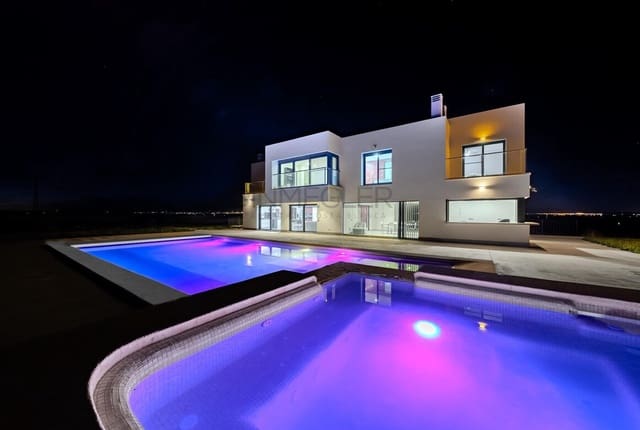 5 Zimmer Villa zu verkaufen in San Fulgencio mit Pool Garage - 990.000 € (Ref: 10172495)