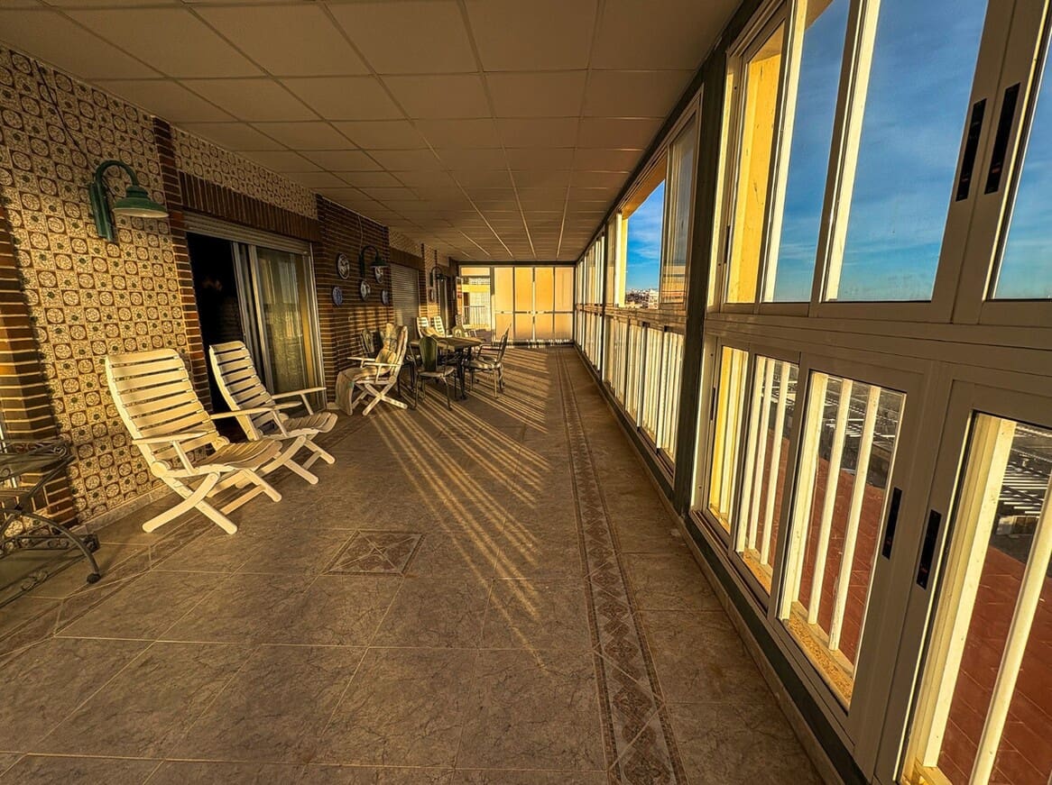 3 soveværelse Lejlighed til salg i Santa Pola med garage - € 800.000 (Ref: 10172497)