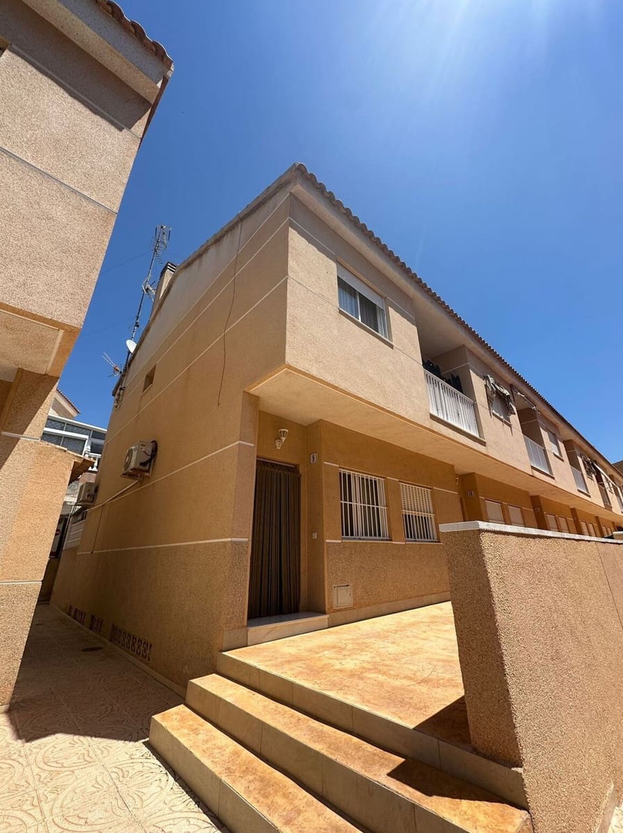 4 slaapkamer Villa te koop in Santa Pola met garage - € 265.000 (Ref: 10172498)