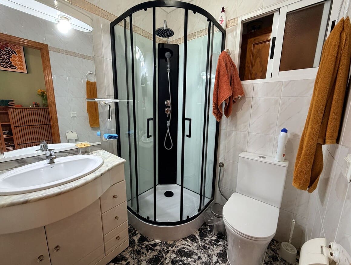 4 slaapkamer Villa te koop in Santa Pola met garage - € 265.000 (Ref: 10172498)