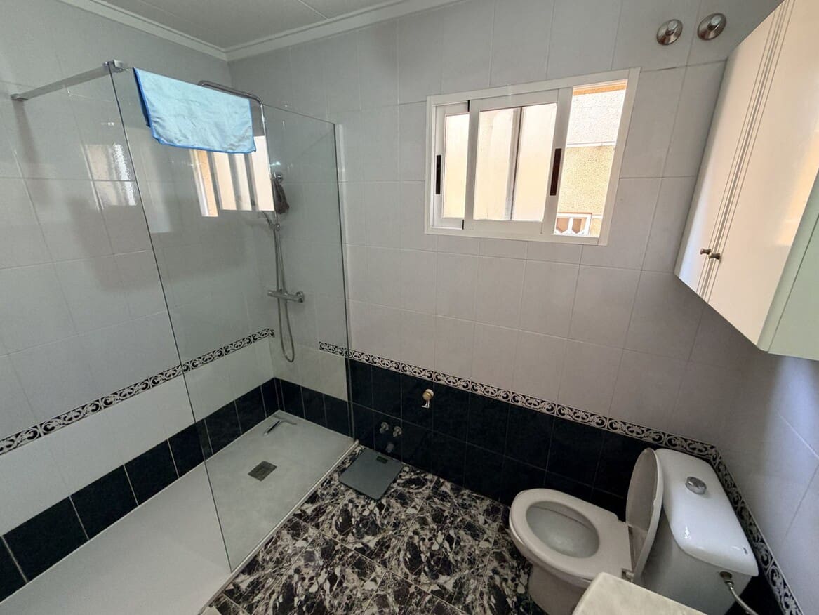 4 slaapkamer Villa te koop in Santa Pola met garage - € 265.000 (Ref: 10172498)