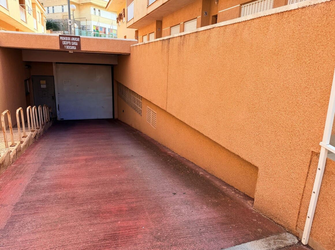 4 slaapkamer Villa te koop in Santa Pola met garage - € 265.000 (Ref: 10172498)